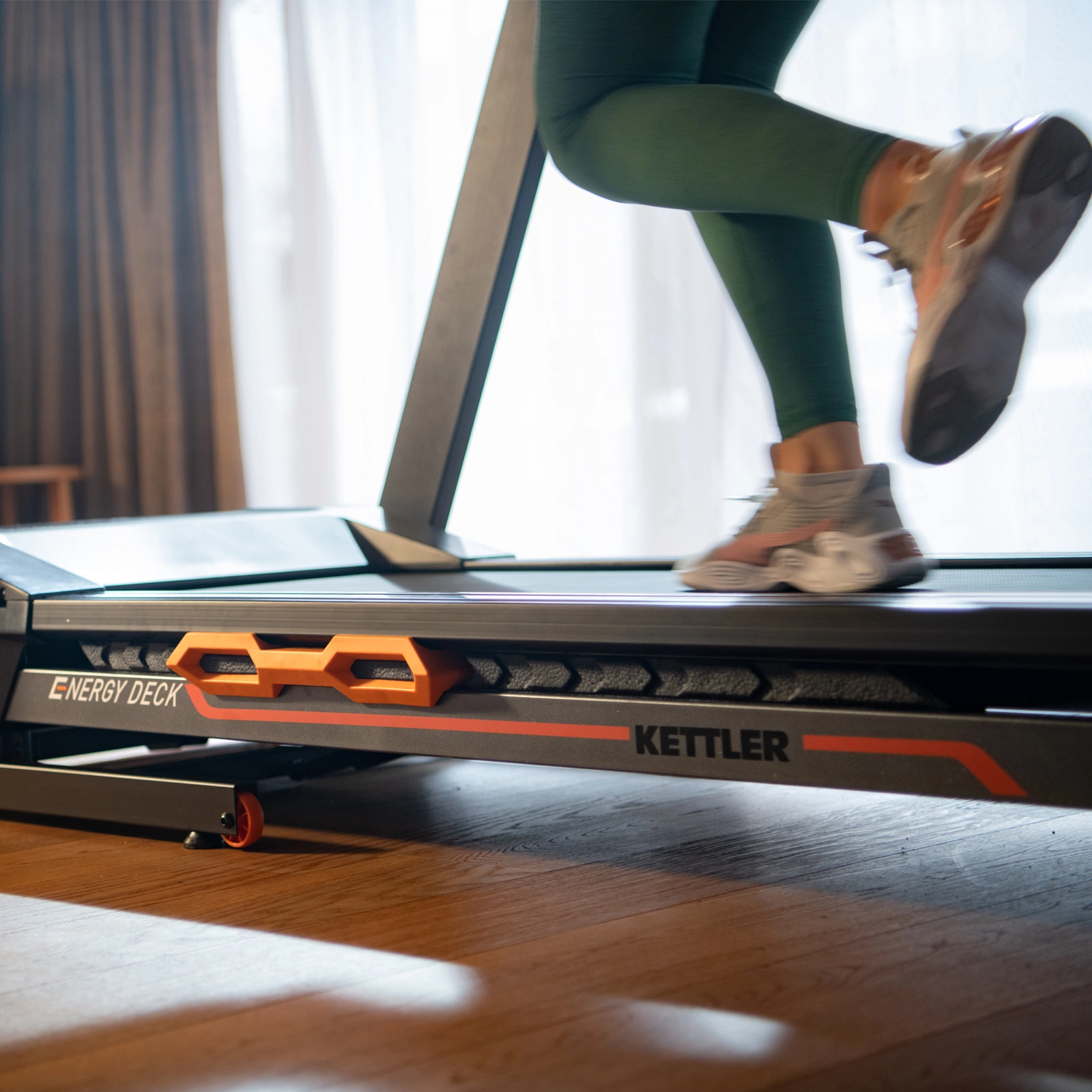 Kettler 03851 Zdjęcie produktu - pol pl Bieznia elektryczna KETTLER ALPHA RUN 800 21 6